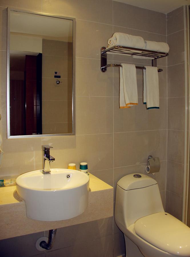 City Comfort Inn Guangzhou Tianpingjia Subway Station Branch Eksteriør bilde