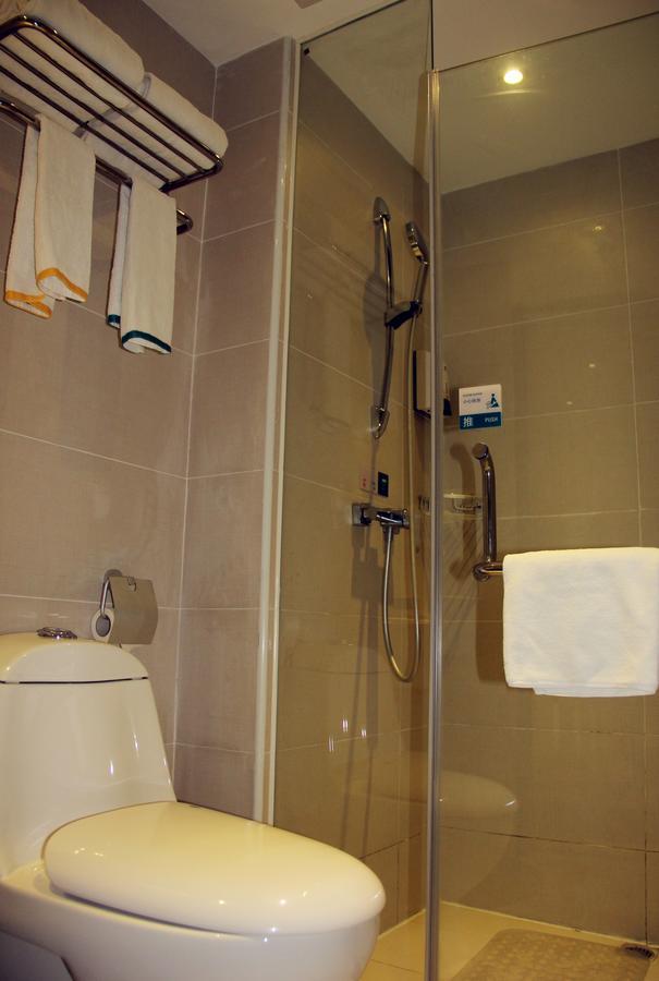 City Comfort Inn Guangzhou Tianpingjia Subway Station Branch Eksteriør bilde